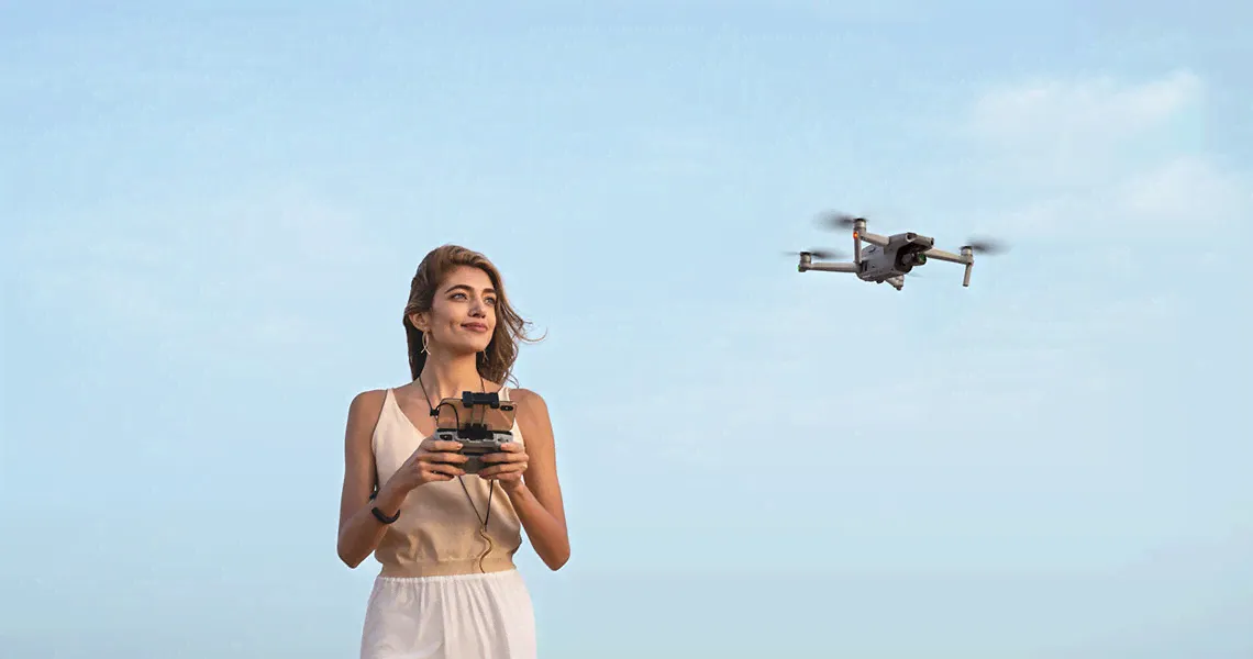 Радиоуправляемый квадрокоптер DJI Mavic Air 2 Fly More Combo - 6958265100413-2